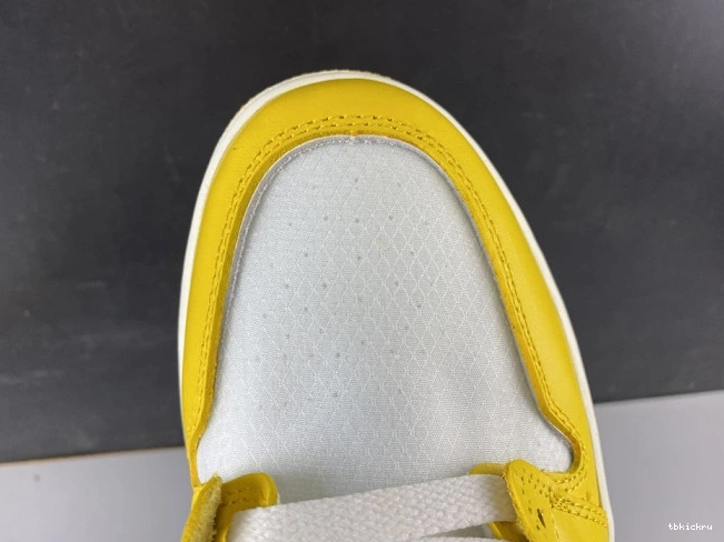 Cheap TBkick x White NRG Dark Powder Air AQ0818-149 Jordan Yellow-Cone 1 Off-White 0802